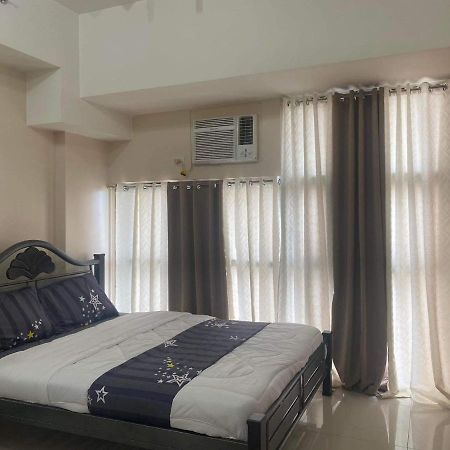 Condotel In Venice Grand Canal Mall タギッグ エクステリア 写真